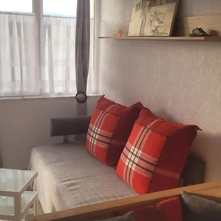 Strumyani Tiny Flat Holiday home *