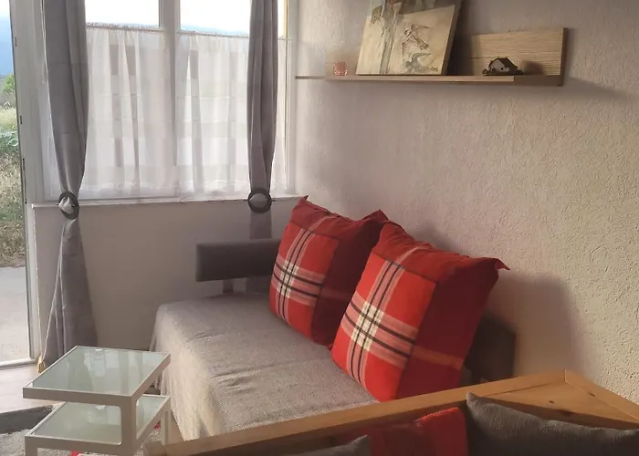 Strumyani Tiny Flat Holiday home *